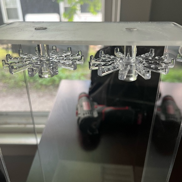 Transparent Display Case for Jewelry - Picture 3 of 6